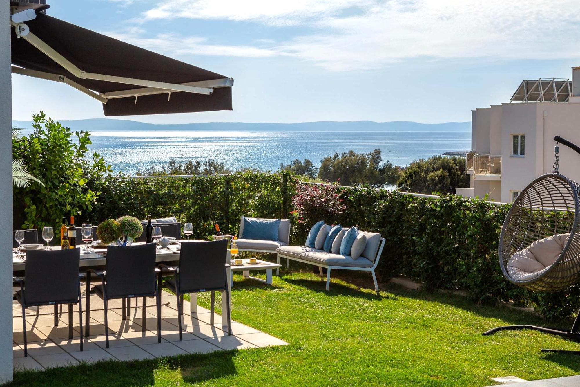 New Luxury Apartment With Private Heated Pool And Amazing Terrace With Seaview Split Exterior photo
