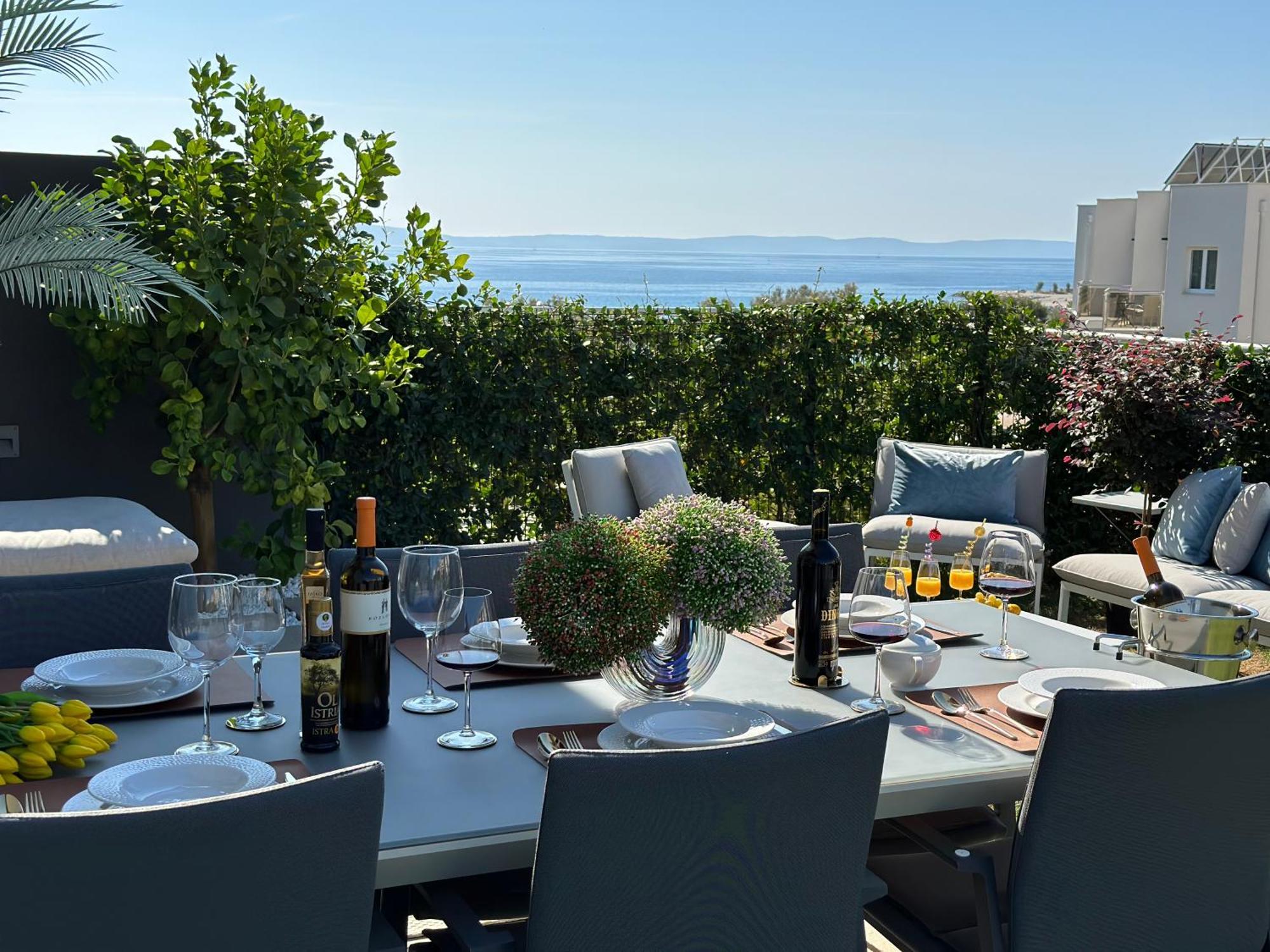 New Luxury Apartment With Private Heated Pool And Amazing Terrace With Seaview Split Exterior photo