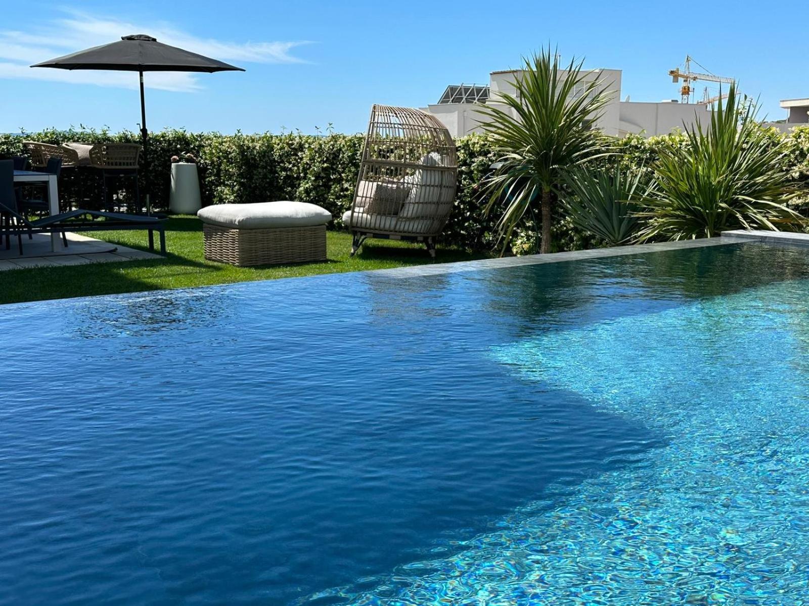 New Luxury Apartment With Private Heated Pool And Amazing Terrace With Seaview Split Exterior photo